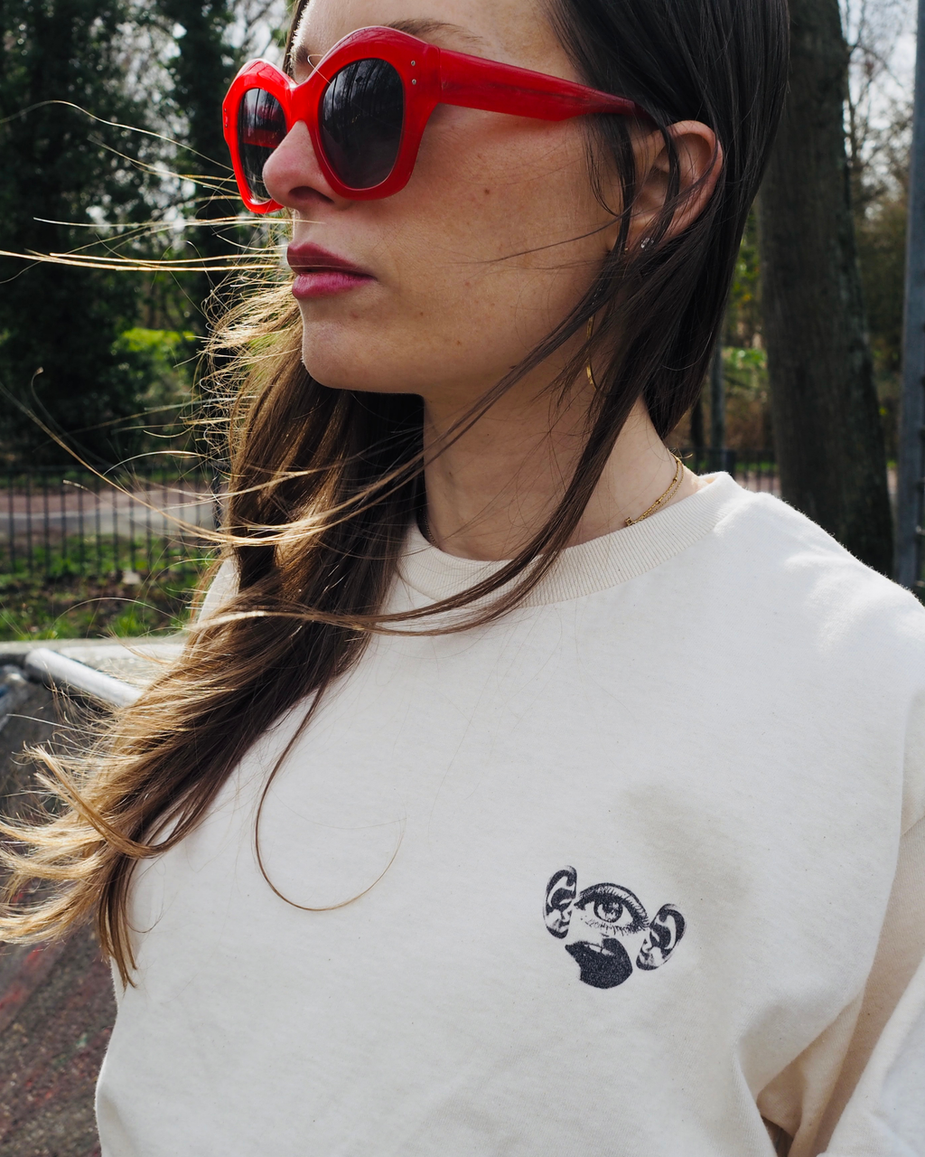 'Neurotropical' unisex cotton tee